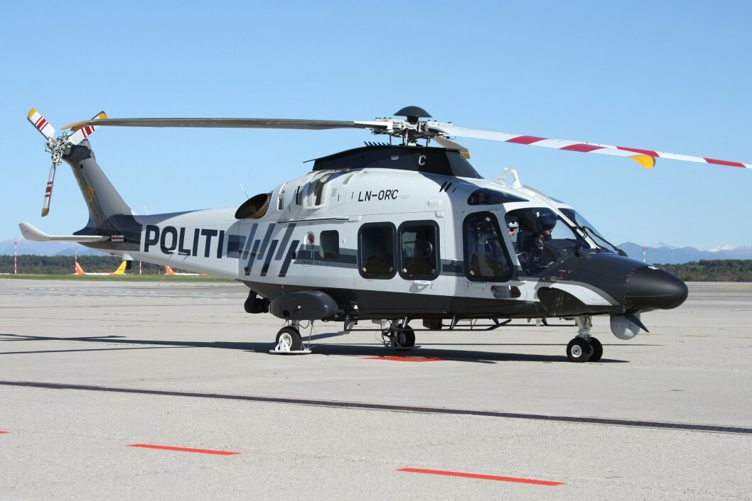 SNART KLART TIL TJENESTE: Det siste av politiets tre nye politihelikoptre er nå på vei til Norge. SNART KLART TIL TJENESTE: Det siste av politiets tre nye politihelikoptre er nå på vei til Norge.