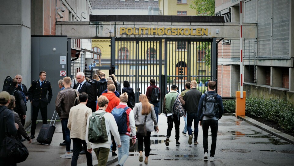Regjeringen har foreslått å kutte opptaket ved Politihøgskolen til 400 studenter fra 2020. Hele kuttet foreslås tatt i Oslo.