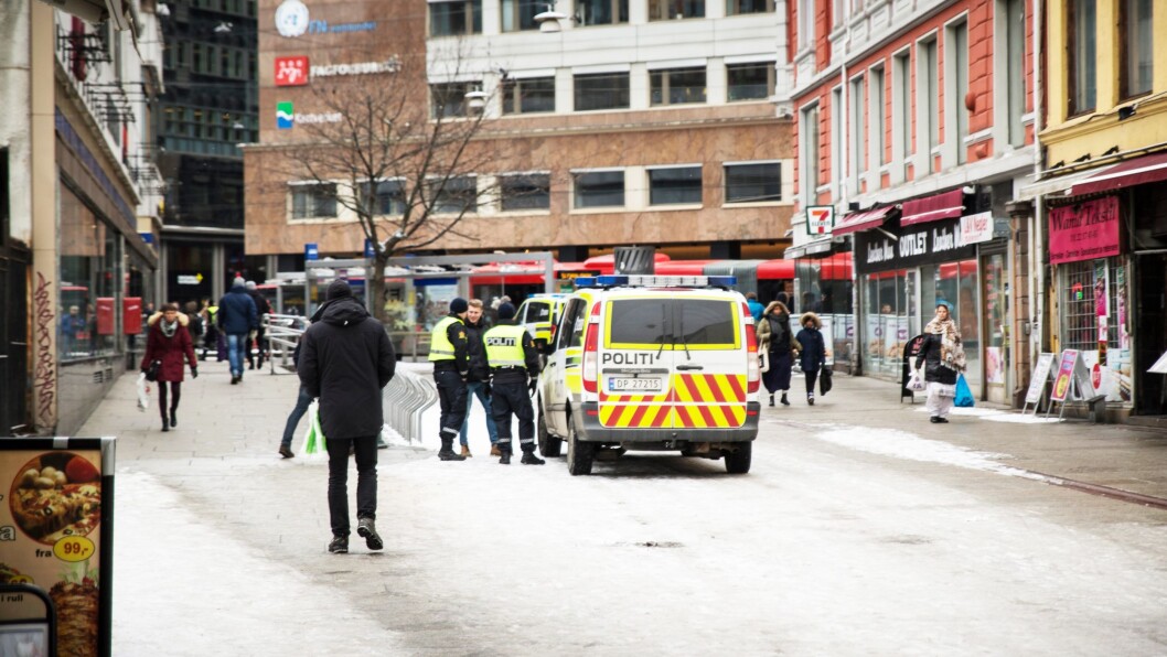 Politi i Brugata i Oslo. Politi i Brugata i Oslo.