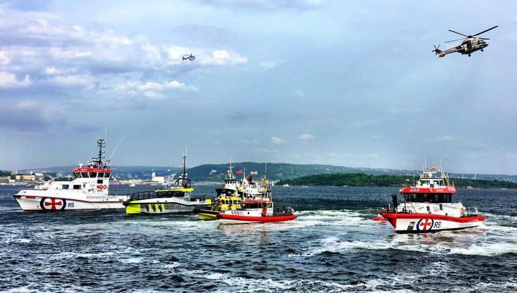 SAMSPILL: I snart to år har politiet hatt en avtale med Redningsselskapet om å kunne bruke redningsskøytene til politioppdrag. – For oss er redningsskøyta en veldig positiv ressurs å bruke, og vi har fått brukt dem i de oppdragene vi har hatt behov for, sier FOT-leder Arne Hammer i Nordland politidistrikt. SAMSPILL: I snart to år har politiet hatt en avtale med Redningsselskapet om å kunne bruke redningsskøytene til politioppdrag. – For oss er redningsskøyta en veldig positiv ressurs å bruke, og vi har fått brukt dem i de oppdragene vi har hatt behov for, sier FOT-leder Arne Hammer i Nordland politidistrikt.
