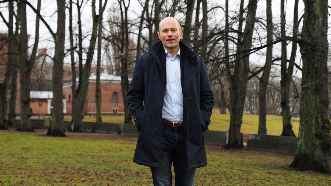 ADVARER: Utvalgsmedlem Rune Solberg Swahn mener det har en for høy risiko, med for mange negative konsekvenser i samfunnet sett under ett, hvis man avkriminaliserer narkotika for alle i Norge. - Jeg vil ikke anbefale regjeringen å ta den risikoen, sier han. ADVARER: Utvalgsmedlem Rune Solberg Swahn mener det har en for høy risiko, med for mange negative konsekvenser i samfunnet sett under ett, hvis man avkriminaliserer narkotika for alle i Norge. - Jeg vil ikke anbefale regjeringen å ta den risikoen, sier han.