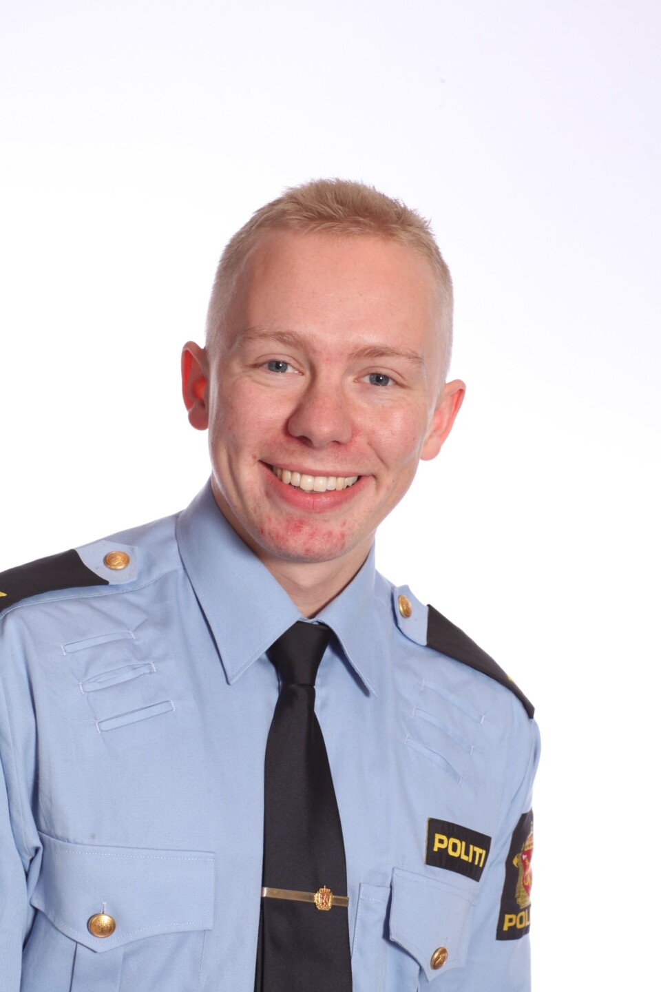 KLAR TIL TJENESTE: Jon Andreas Carson sier han er klar til å trå til, og ønsker å gjøre en innsats. Bildet er tatt til studentenes årbok.