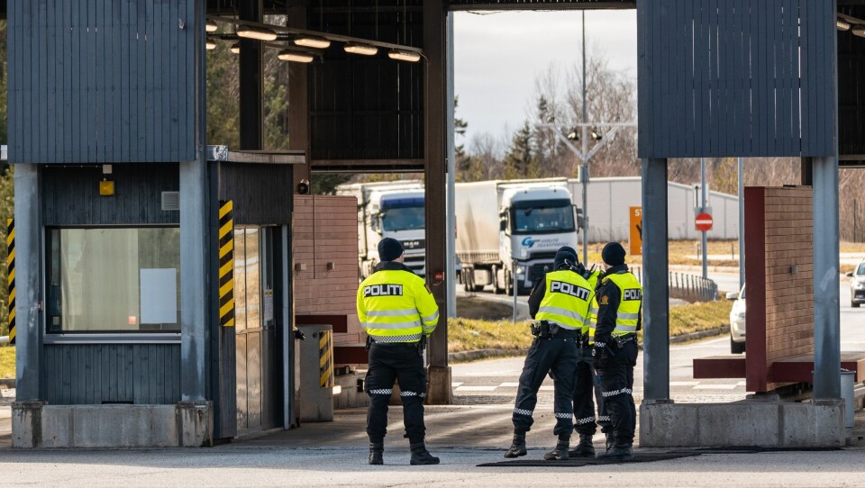 De 150 første nyansatte blir fordelt til politidistrikter som nylig har blitt pålagt oppgaver innen grensekontroll. Bildet er tatt på Svinesund i mars. Foto: Thor Håkon Ullstad/Tolletaten