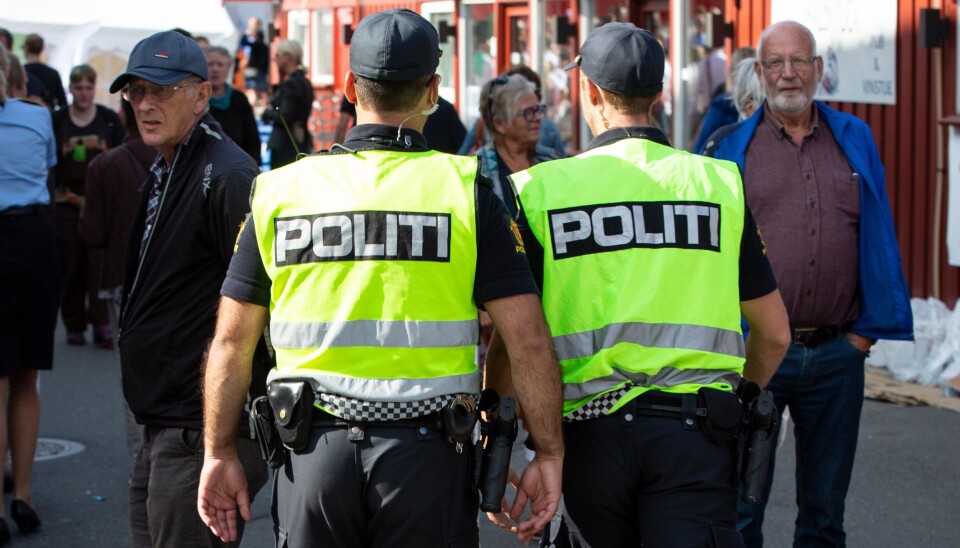 ILLUSTRASJON: Flere politidistrikter er nå i gang med å utlyse og ansette flere i faste stillinger, melder POD i en pressemelding. Bildet er tatt under Arendalsuka i 2019.