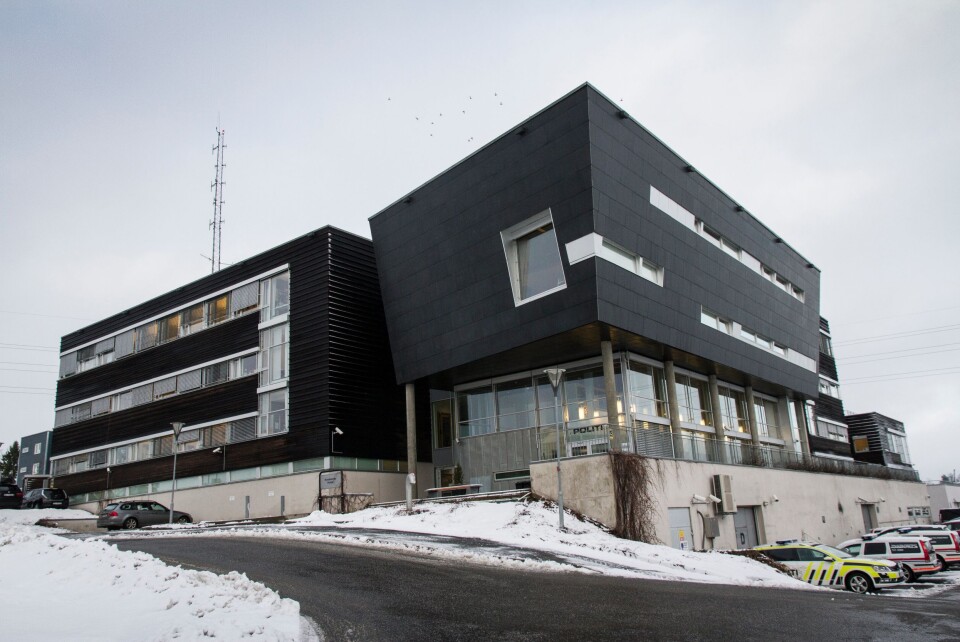 Politihuset i Ski ble onsdag formiddag evakuert. Politihuset i Ski ble onsdag formiddag evakuert.
