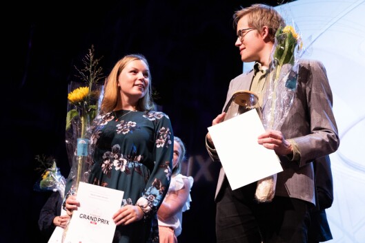 GIKK VIDERE: Halvor Høen Hval, fra Kjemisk institutt ved Universitetet i Oslo, fikk førsteplass under delfinalen i Oslo. Forsker Marthe Lefsaker Sakrisvold fra Politihøgskolen, kom på andreplass. GIKK VIDERE: Halvor Høen Hval, fra Kjemisk institutt ved Universitetet i Oslo, fikk førsteplass under delfinalen i Oslo. Forsker Marthe Lefsaker Sakrisvold fra Politihøgskolen, kom på andreplass.
