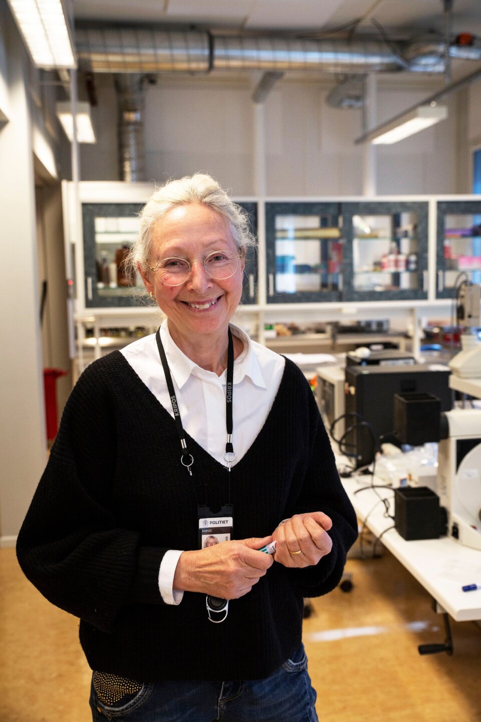 Gunhild Isager, skriftgransker i Kripos. Gunhild Isager, skriftgransker i Kripos.