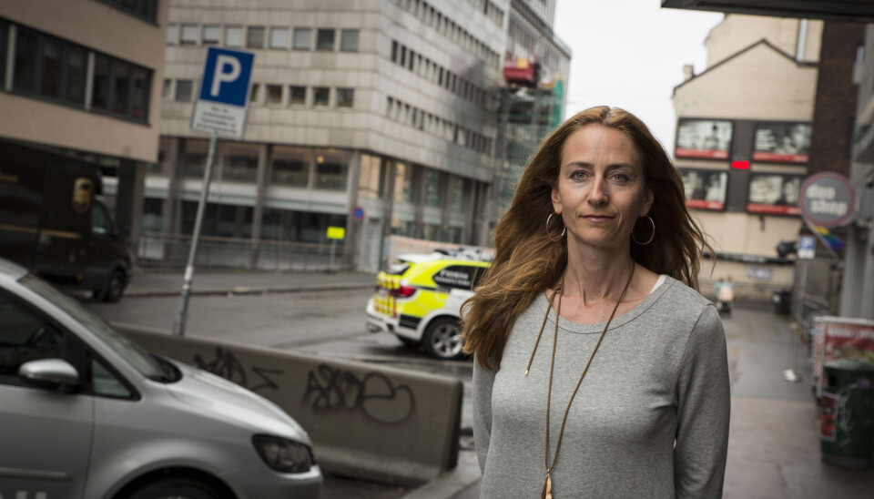 RAMTIDSFRYKT: – Min spådom er
at når 1. januar kommer og vi har telt antall politistillinger, så forsvinner stillinger ved naturlige avganger, sier Kristin Aga, leder for Oslo politiforening. RAMTIDSFRYKT: – Min spådom er
at når 1. januar kommer og vi har telt antall politistillinger, så forsvinner stillinger ved naturlige avganger, sier Kristin Aga, leder for Oslo politiforening.