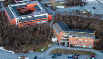 Politihøgskolen i Bodø oppfordrer alle studenter som har vært i de ti nedstengte kommunene om å gå i selvpålagt karantene. Samtidig er det kort tid til eksamen i arrestasjonsteknikk i uke syv. Politihøgskolen i Bodø oppfordrer alle studenter som har vært i de ti nedstengte kommunene om å gå i selvpålagt karantene. Samtidig er det kort tid til eksamen i arrestasjonsteknikk i uke syv.