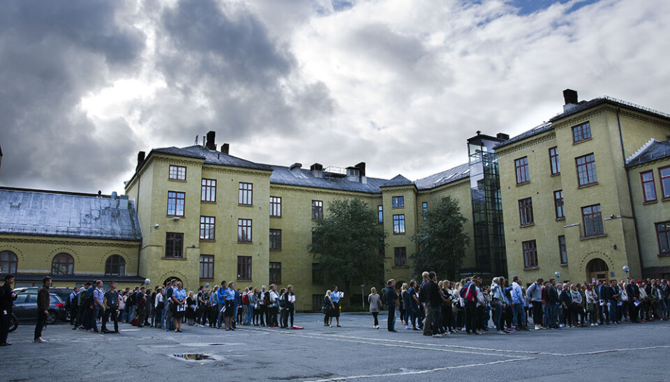Faktasjekk om politiforskning, politiutdanning og faglig autonomi ved Politihøgskolen