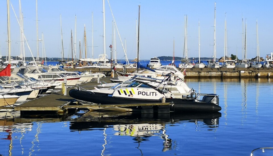 Politiets Fellestjenester planlegger å kunngjøre en anbudskonkurranse om politibåter. Politiets Fellestjenester planlegger å kunngjøre en anbudskonkurranse om politibåter.