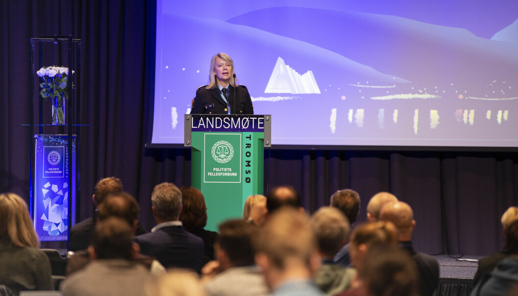 Politimester Ida Melbo Øystese i Øst politidistrikt pekte på de siste tids hendelser under sin tale til landsmøtet i Politiets Fellesforbund.