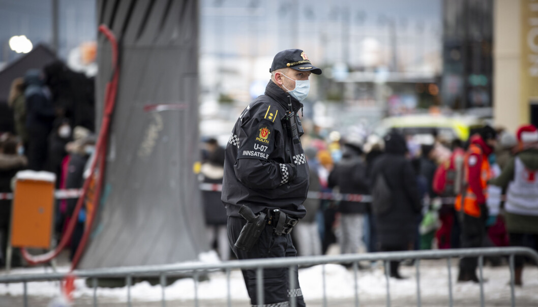 Munnbind har blitt en del av politiets standardutrustning i annerledestidene verden nå befinner seg i. Politiets Fellesforbund får imidlertid fortsatt gjennomslag i sine saker, sier PF-leder Sigve Bolstad. Munnbind har blitt en del av politiets standardutrustning i annerledestidene verden nå befinner seg i. Politiets Fellesforbund får imidlertid fortsatt gjennomslag i sine saker, sier PF-leder Sigve Bolstad.