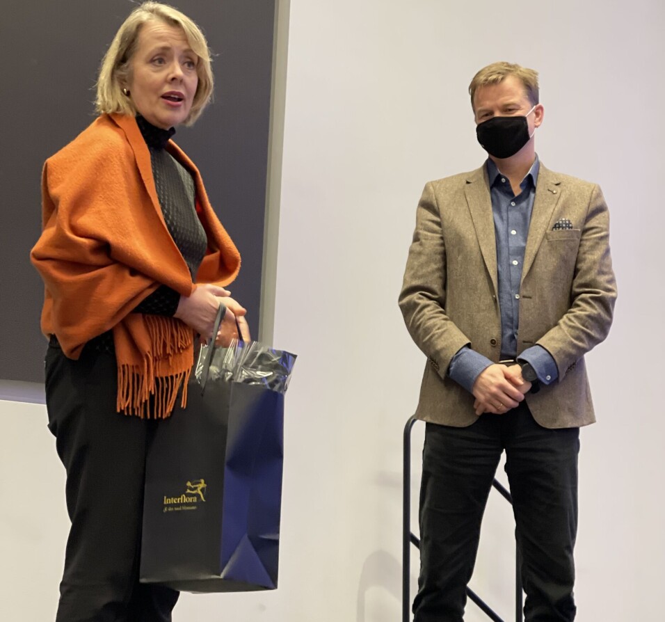GODT SAMARBEID: Politidirektør Benedicte Bjørnland benyttet anledningen til å takke av Sigve Bolstad da han deltok på sitt siste NLG-møte som PF-leder.