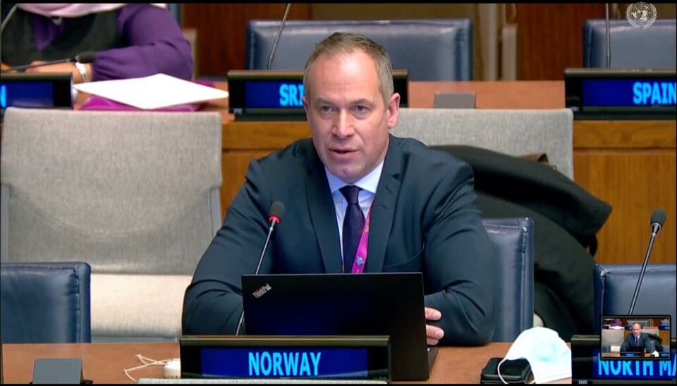 Politiråd Jon Christian Møller, spesialutsending for politisaker ved FN-delegasjonen i New York. Politiråd Jon Christian Møller, spesialutsending for politisaker ved FN-delegasjonen i New York.