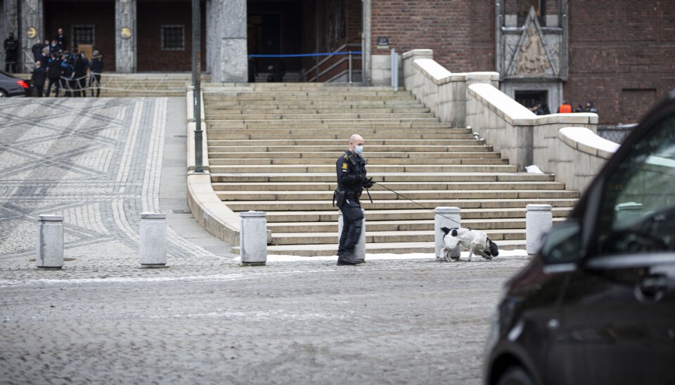 TVIL: Under en okkupasjon kan det oppstå tvil om hva som er terror, kriminalitet eller krigshandlinger, og om det er politiet eller Forsvarets ansvar, advarer Kai Spurkland.