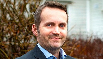 LITE SANNSYNLIG: – Jeg tror Russland har mer enn nok med å håndtere situasjonen i Ukraina. Jeg tror heller ikke de har noen interesse av å ta Norge, sier jusprofessor Sigmund Simonsen ved Høgskolen på Vestlandet og NTNU. LITE SANNSYNLIG: – Jeg tror Russland har mer enn nok med å håndtere situasjonen i Ukraina. Jeg tror heller ikke de har noen interesse av å ta Norge, sier jusprofessor Sigmund Simonsen ved Høgskolen på Vestlandet og NTNU.