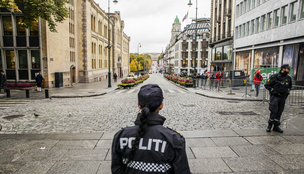 Forskere ved OsloMet har gjort signifikante funn knyttet til folk med minoritetsbakgrunn og sannsynligheten for å slutte i politiyrket.