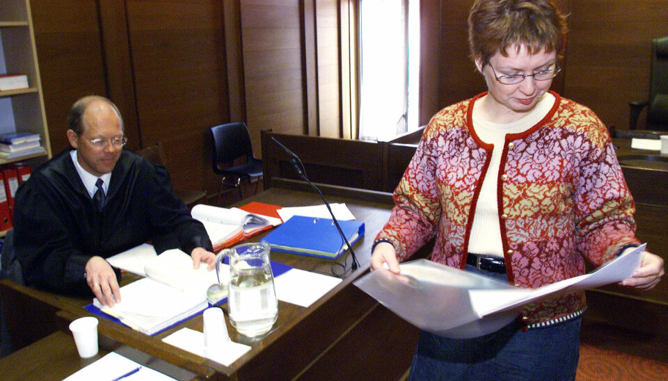 RETTSSAKEN: Bente Mevåg og Jan Helge Andersens forsvarer, advokat Ben Fegran, under Baneheia-rettssaken i Kristiansand Tinghus i 2001. RETTSSAKEN: Bente Mevåg og Jan Helge Andersens forsvarer, advokat Ben Fegran, under Baneheia-rettssaken i Kristiansand Tinghus i 2001.