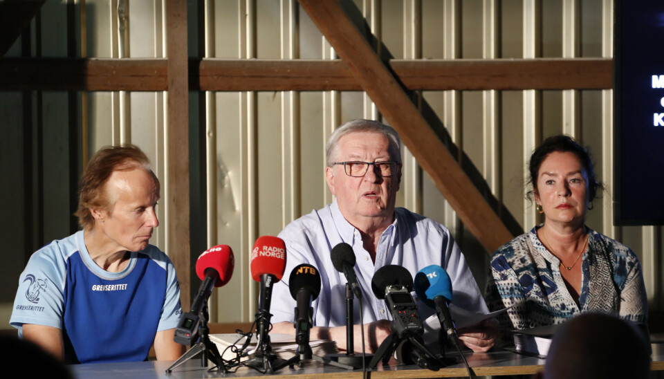 Tore Sandberg (i midten) sammen med Per og Veronica Orderud. Tore Sandberg (i midten) sammen med Per og Veronica Orderud.