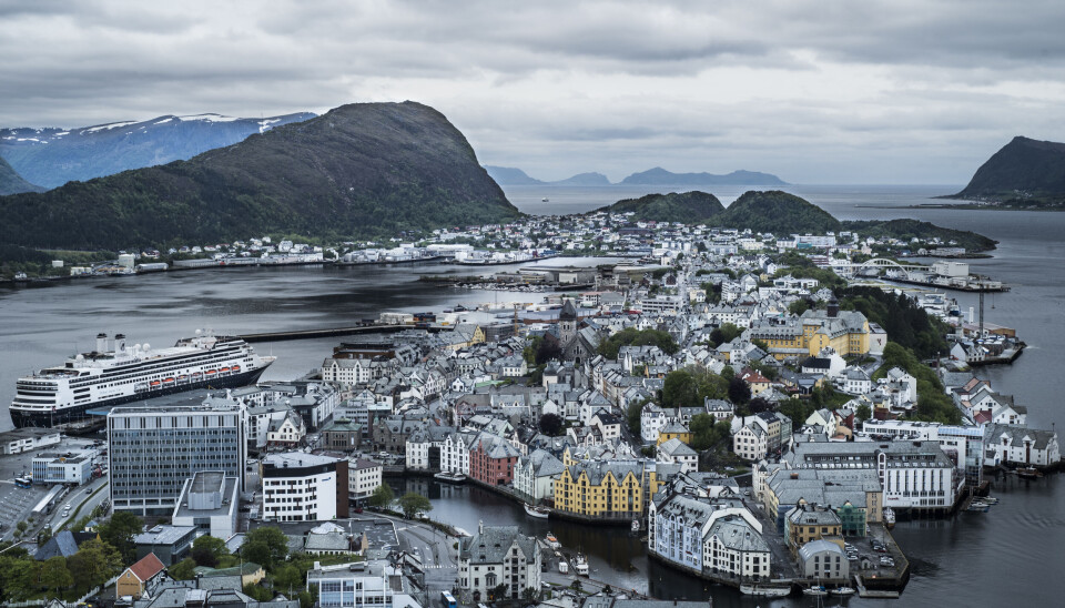 Spesialenheten kobles på dødsfall i Ålesund