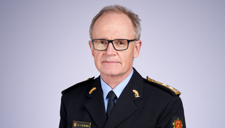 BEMANNET OPP: Sjefen for Politiets utlendingsenhet, Arne Jørgen Olafsen, forteller om et stort trykk på politiets arbeid med å kontrollere alle flyktningene som ankommer Norge.
