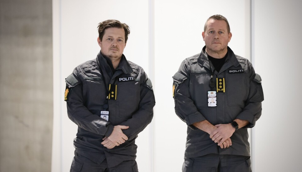 FAGMILJØET PÅ MOTTILTAK: Fagleder for antidronesystemer, Jan Otto Johansen (t.v.) og leder for Bombetjenesten, Johnny Lian. FAGMILJØET PÅ MOTTILTAK: Fagleder for antidronesystemer, Jan Otto Johansen (t.v.) og leder for Bombetjenesten, Johnny Lian.