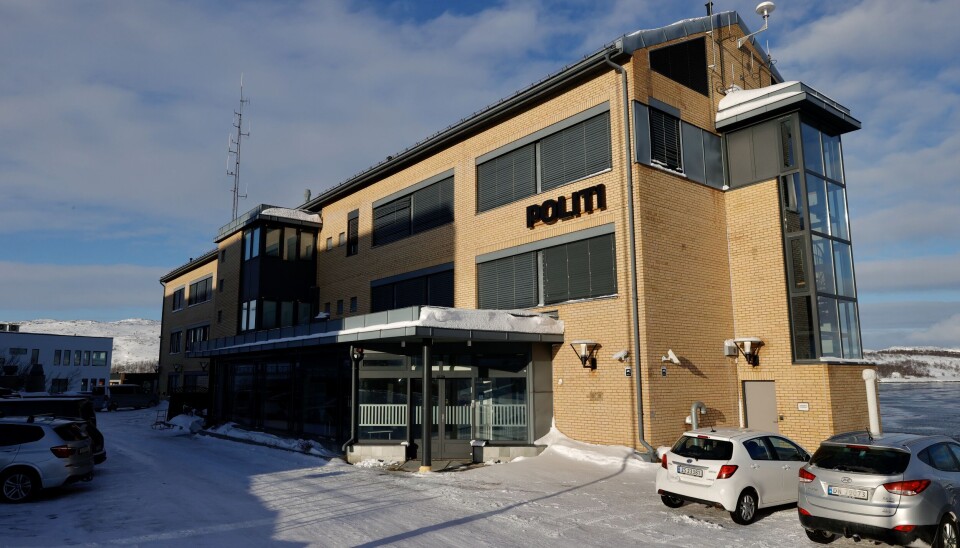 ALVORLIGE SCENARIER: Politiet og ørvige norske myndigheter i Finnmark kan bli satt på alvorlige prøver. Her politihuset i Kirkenes. ALVORLIGE SCENARIER: Politiet og ørvige norske myndigheter i Finnmark kan bli satt på alvorlige prøver. Her politihuset i Kirkenes.