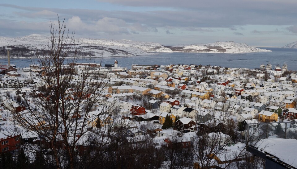 ALVORLIGE KRISER: Lokalbefolkningen i Øst-Finnmark kan bli utsatt for meget omfattende kriser, skapt av Russland, mener redaktør. Det må politiet og norske myndigheter forberede seg på. Bildet viser Kirkenes sentrum i mars i år. ALVORLIGE KRISER: Lokalbefolkningen i Øst-Finnmark kan bli utsatt for meget omfattende kriser, skapt av Russland, mener redaktør. Det må politiet og norske myndigheter forberede seg på. Bildet viser Kirkenes sentrum i mars i år.