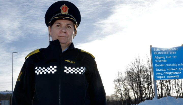 Politimester Ellen Katrine Hætta i Finnmark politidistrikt forteller at den høye turnoveren av politifolk er slitsom.