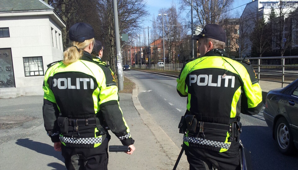 Flere bilister i svært høy hastighet ble natt til søndag stanset flere stedet i landet. I Gol ble to bilister målt til over 170 kilometer i timen på riksvei 7. Bildet er et illustrasjonsfoto.
