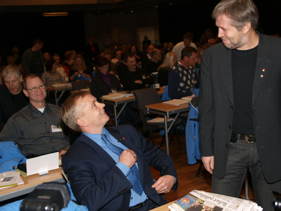 November 2008: Tonen er tilsynelatende god mellom justisminister Knut Storberget og Arne Johannessen under Politiets Fellesforbunds landsmøte i 2008.