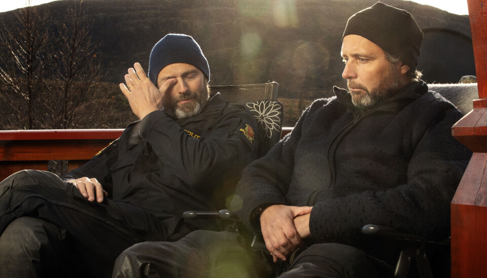 TÅRER: Robert og Petter husker godt den tunge tiden.