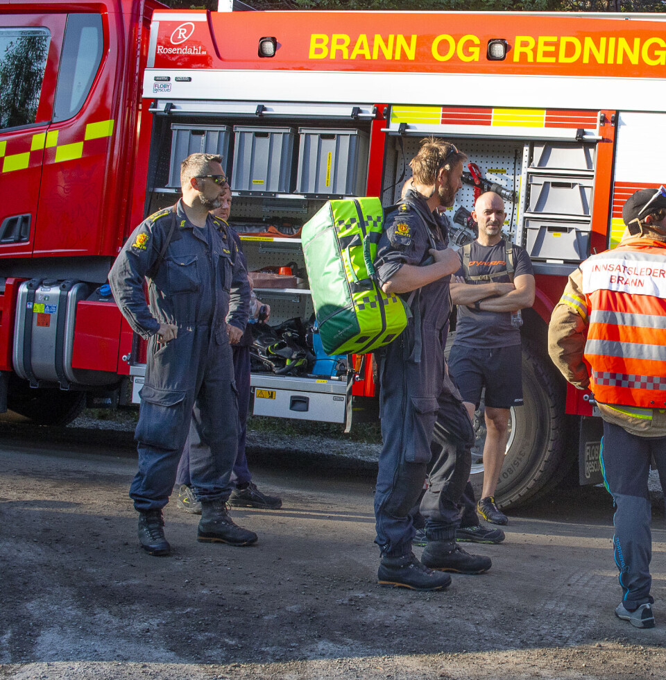 HEKTISK: Her er Petter og Robert på plass under en drukningsulykke i Molde i 2019. Oppdragene de møter forblir stort sett ukjente før de står midt i dem.