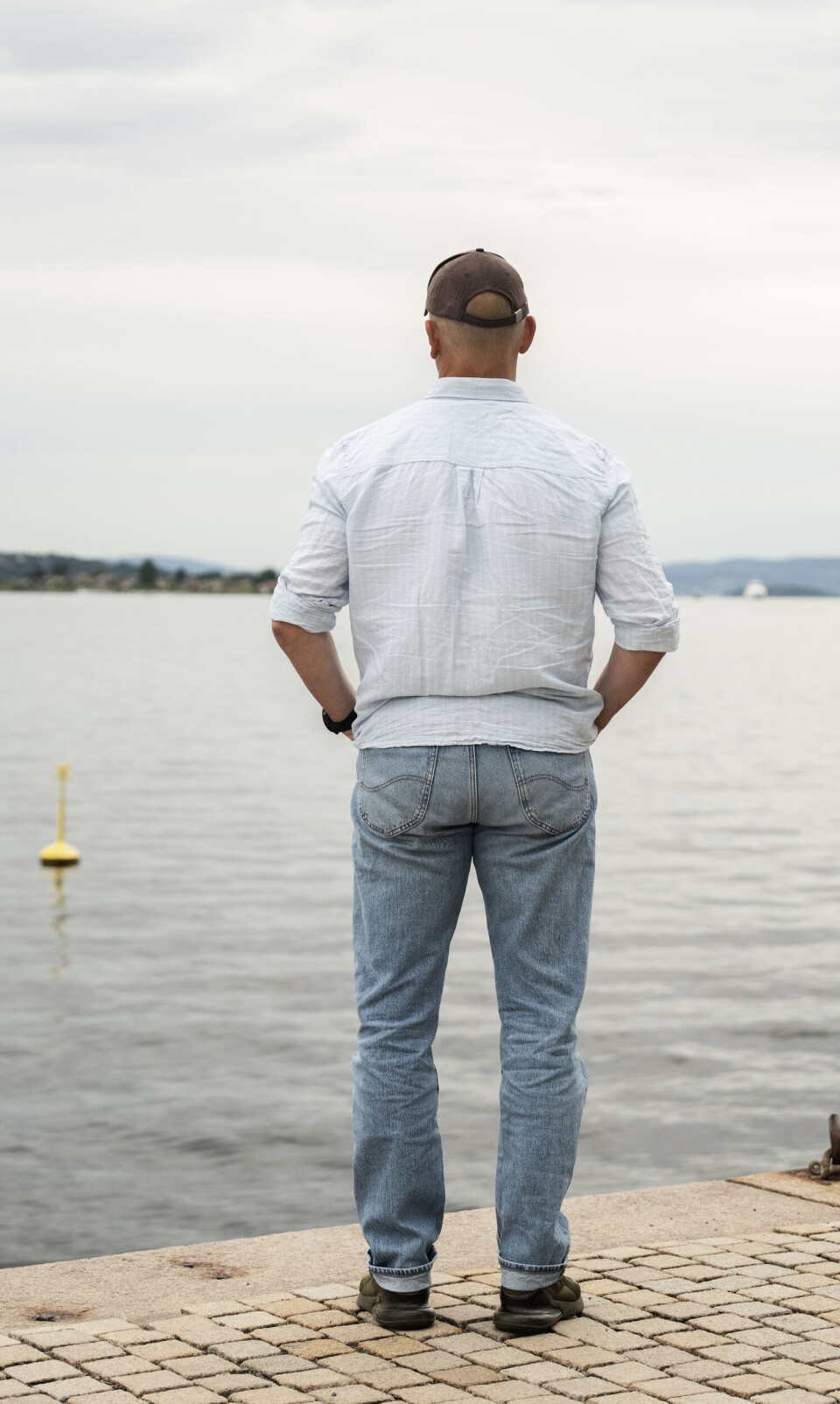 ENKELT VALG: – Jeg slutter heller i politiet enn å velge bort fostersønnen vår, sier politimannen. Bildet er ikke nødvendigvis tatt i det politidistriktet Olav jobber i.