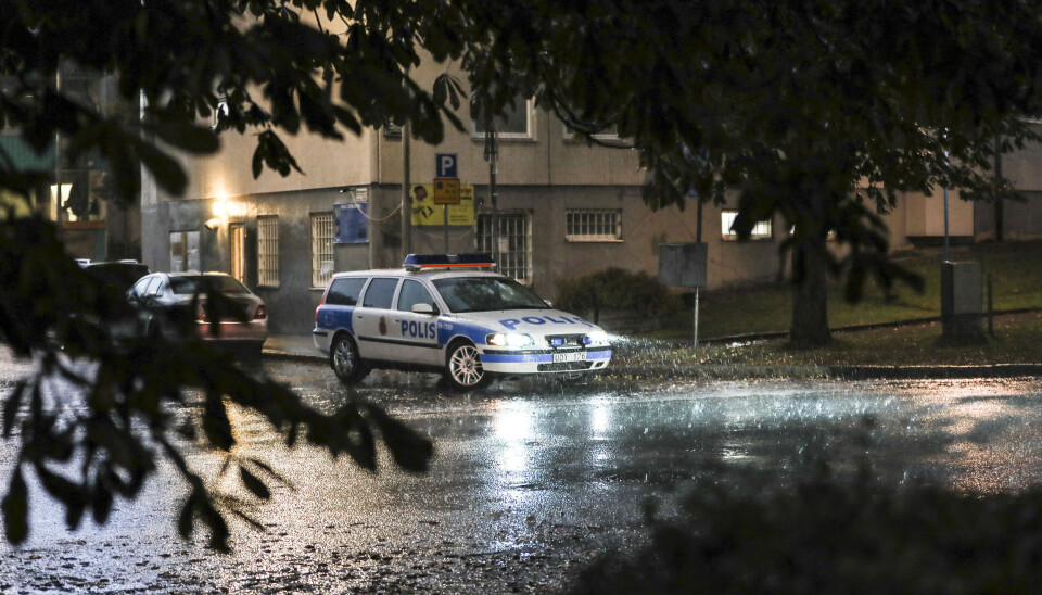 GRENSELØSE: Organiserte, kriminelle nettverk er godt etablerte i Sverige. Det som skjer i Sverige, gir grunn til bekymring, skriver kronikkforfatterne.