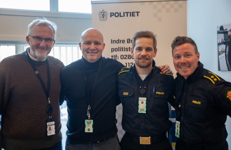 EN STOR TAKKSIGELSE: Stasjonssjef Olav Unnestad (venstre) ser på redningsaksjonen og etterspillet som en stor takksigelse til hele organisasjonen.