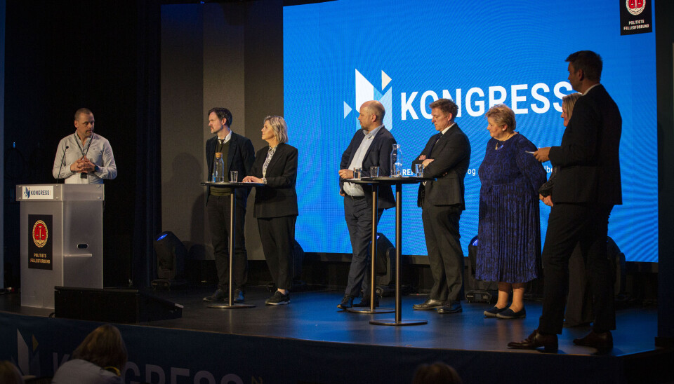 POB Vegard Kristiansen (Nordland politidistrikt) stilte politikerne flere kritiske spørsmål.