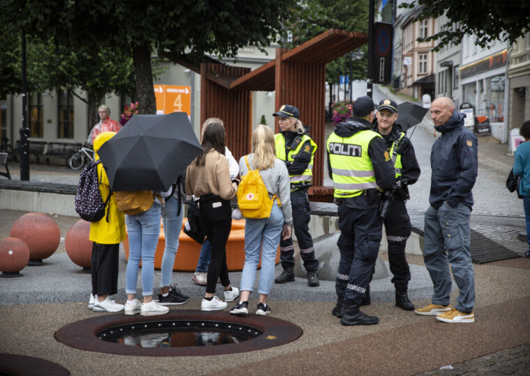 MØTEPLASS: Tillit er avgjørende for politiets legitimitet. Uten tillit vil det oppstå motstand og konflikter, som igjen vil kunne undergrave demokratiet,
skriver kronikkforfatterne.