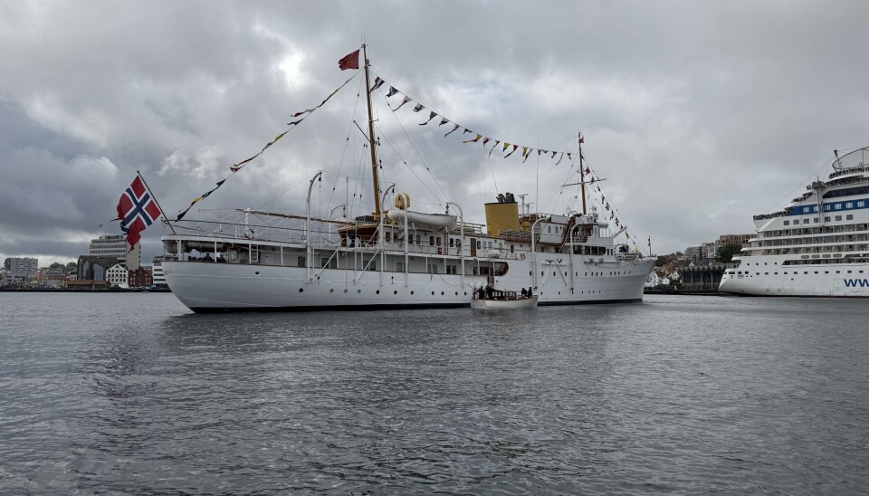 KONGESKIPET: Kongen og dronningen ankom Stavanger i kongeskipet.