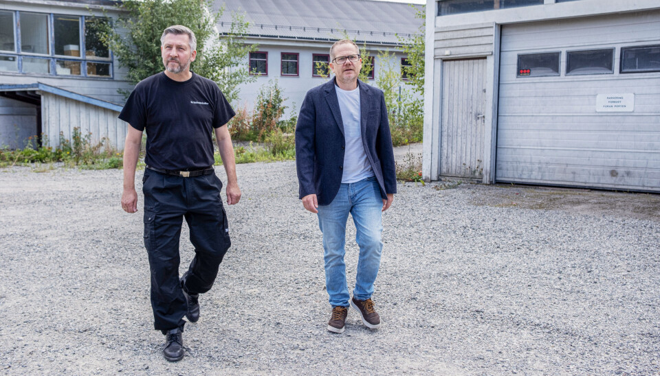 BLANKE ØYNE OG HØYE SKULDRE: Rune Moen og Jon Kristian Jordet blir rørt til tårer av å reflektere over perioden de har stått i. De understreker at de aldri hadde kommet i mål uten et lag som har levert over all forventing, samt hjelp fra nabodistrikt og Kripos.