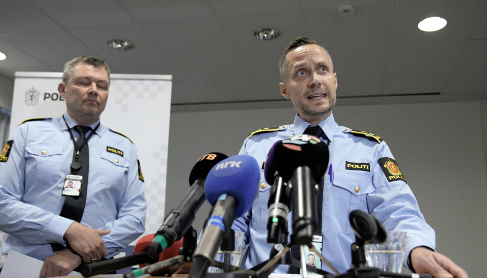 Lillestrøm 20251007. Enhetsleder for etterretning forebygging og etterforskning, Ove Furseth, og påtaleansvarlig Eirik Braathen i Øst politidistrikt holder en pressebriefing i forbindelse med eksplosjonen på Strømmen natt til tirsdag.